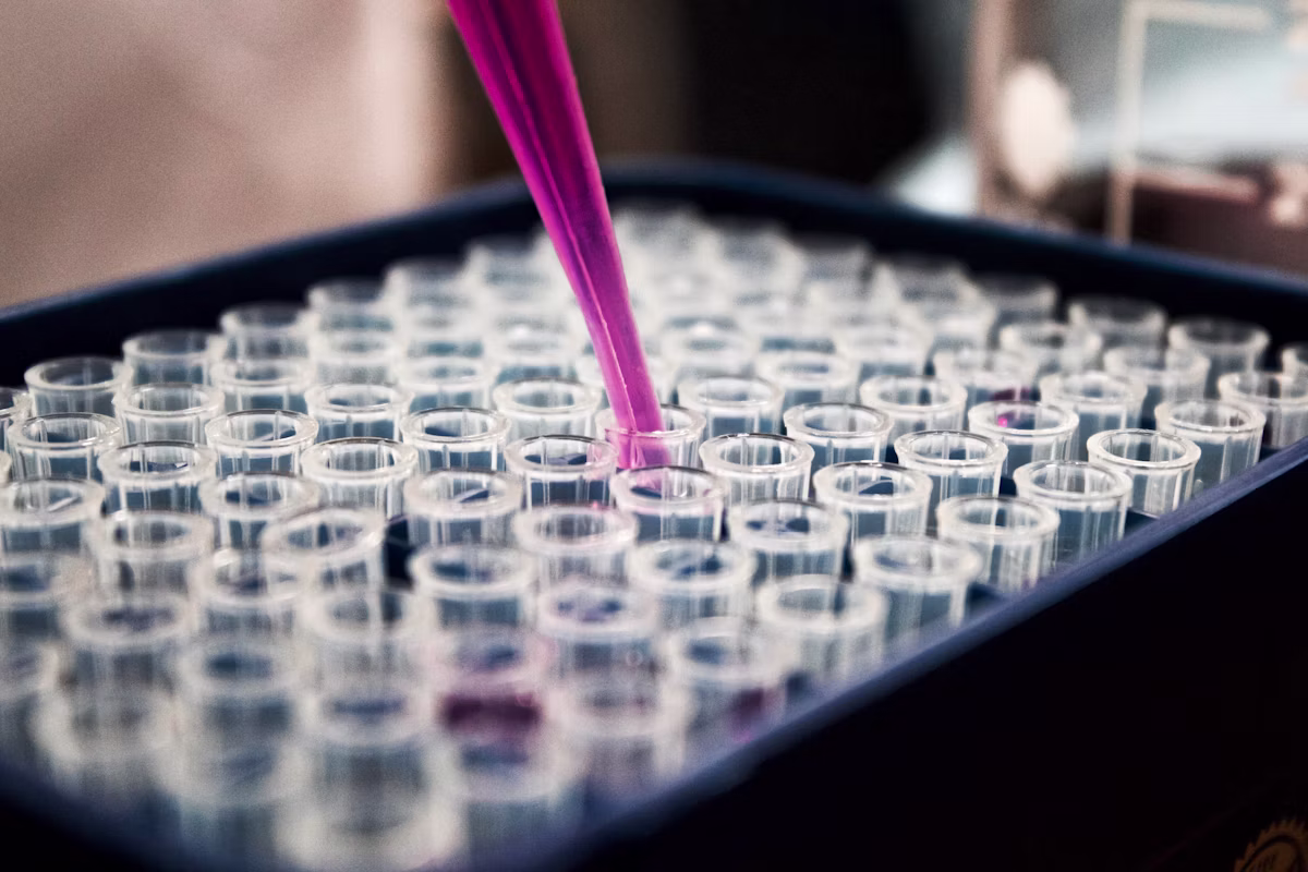 Scientific peptide research article image | MCP Factory Peptides | mcpfactorypeptide.com